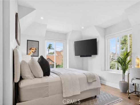 6102 Greenbrier Drive, Huntington Beach, CA