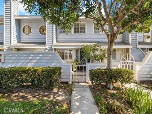 8120 Baymist C Drive, Huntington Beach, CA
