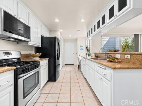 8120 Baymist C Drive, Huntington Beach, CA