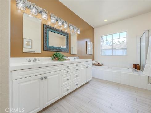 19261 Surfview , Huntington Beach, CA