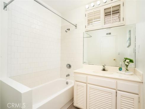 16381 Lakemont , Huntington Beach, CA
