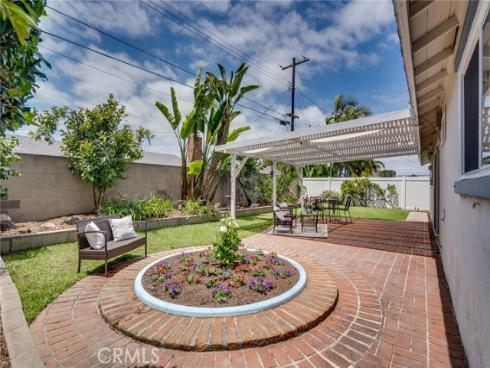 16381 Lakemont , Huntington Beach, CA