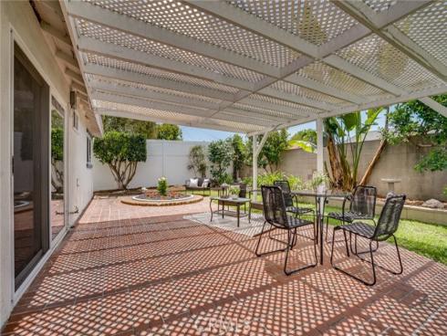 16381 Lakemont , Huntington Beach, CA