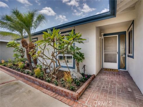 16381 Lakemont , Huntington Beach, CA