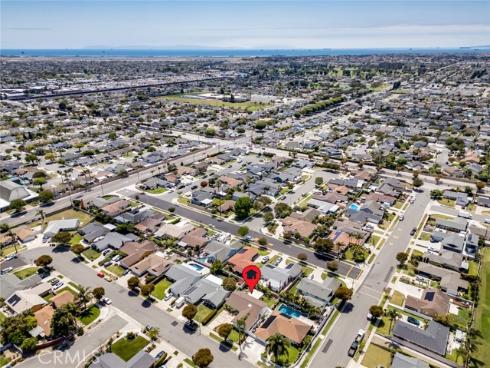 16381 Lakemont , Huntington Beach, CA