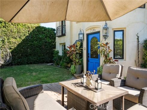 736 14th , Huntington Beach, CA