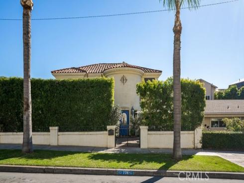 736  14th  , Huntington Beach, CA