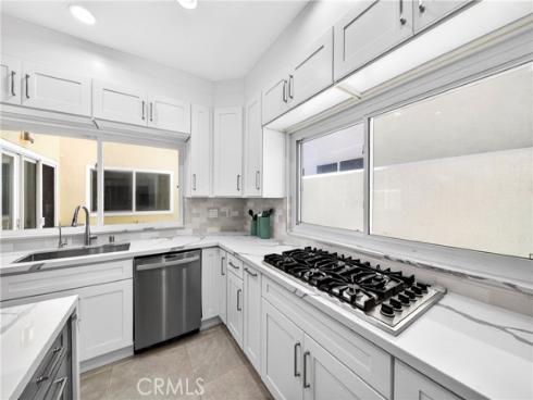 816 Delaware Street, Huntington Beach, CA