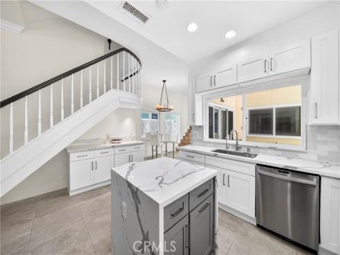 816 Delaware Street, Huntington Beach, CA