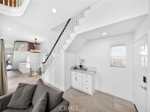 816 Delaware Street, Huntington Beach, CA