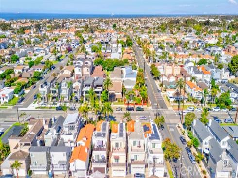 816 Delaware Street, Huntington Beach, CA