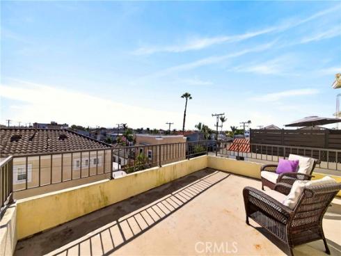 816 Delaware Street, Huntington Beach, CA