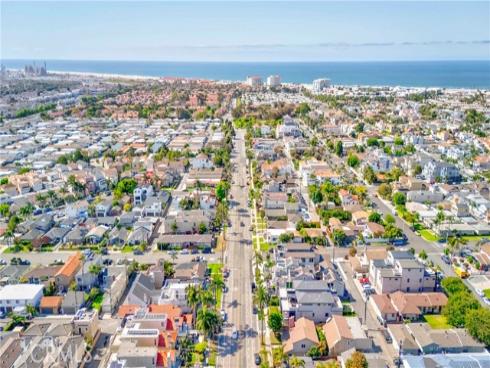 816  Delaware   Street, Huntington Beach, CA