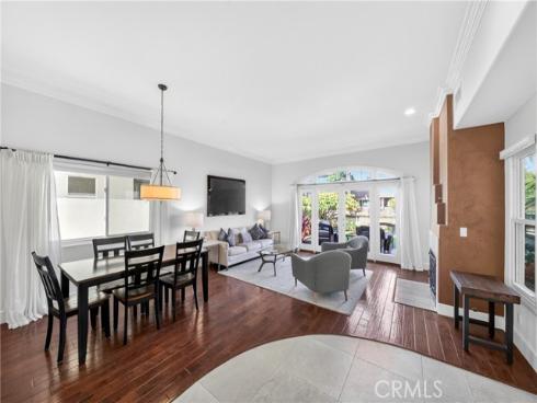 816 Delaware Street, Huntington Beach, CA