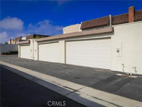 9742 Villa Pacific , Huntington Beach, CA