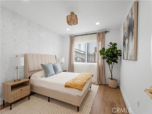 16542 Los Verdes , Huntington Beach, CA