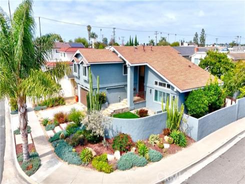 16542 Los Verdes , Huntington Beach, CA