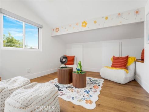 16542 Los Verdes , Huntington Beach, CA