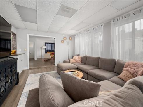 20852 Lancelot Lane, Huntington Beach, CA