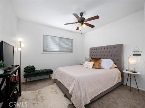 20852 Lancelot Lane, Huntington Beach, CA