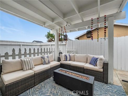 20852 Lancelot Lane, Huntington Beach, CA