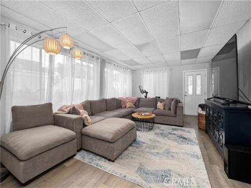 20852 Lancelot Lane, Huntington Beach, CA