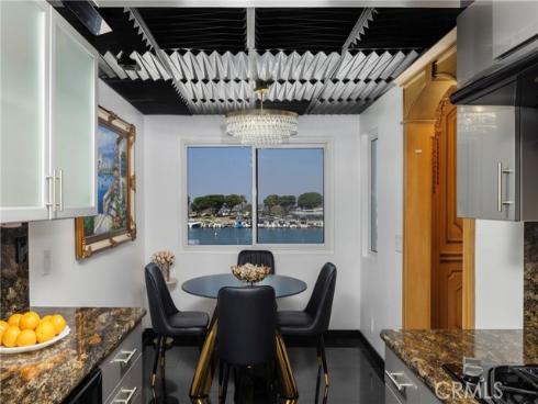 16255 Pacific 203 Circle, Huntington Beach, CA