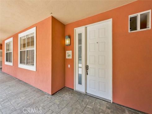 5142 Warner 109 Avenue, Huntington Beach, CA