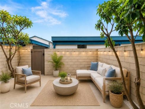16507 Caballero Lane, Huntington Beach, CA