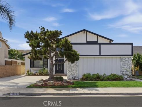 6862 Defiance Drive, Huntington Beach, CA