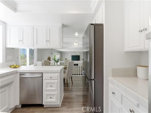 6862 Defiance Drive, Huntington Beach, CA