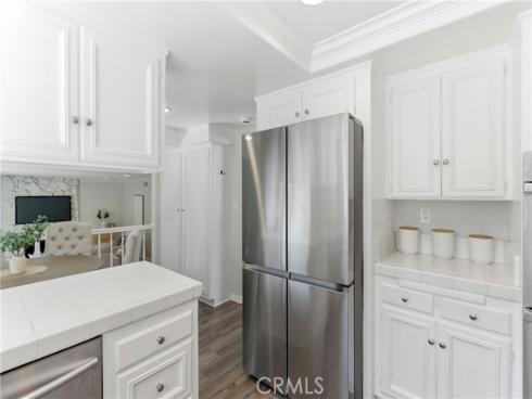 6862 Defiance Drive, Huntington Beach, CA