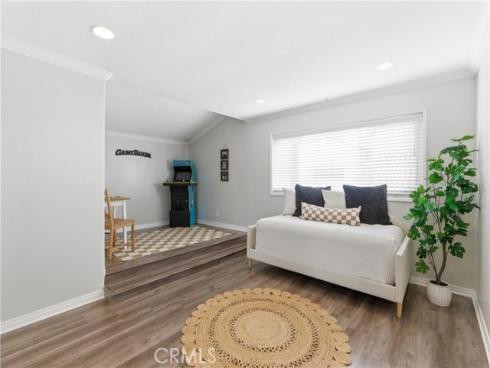 6862 Defiance Drive, Huntington Beach, CA