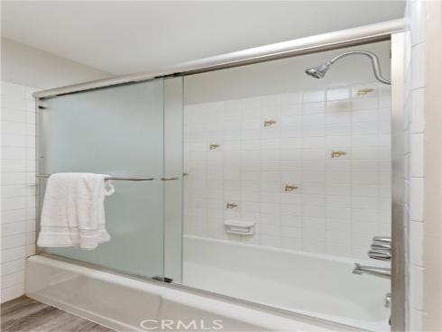 6862 Defiance Drive, Huntington Beach, CA