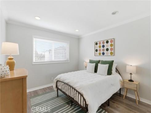 6862 Defiance Drive, Huntington Beach, CA