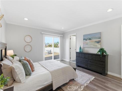 6862 Defiance Drive, Huntington Beach, CA