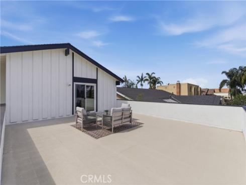 6862 Defiance Drive, Huntington Beach, CA
