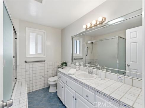 6862 Defiance Drive, Huntington Beach, CA