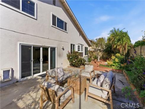 6862 Defiance Drive, Huntington Beach, CA