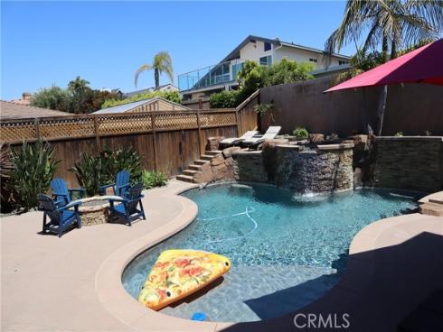 17132  Edgewater Lane  , Huntington Beach, CA