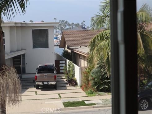 17132  Edgewater Lane  , Huntington Beach, CA