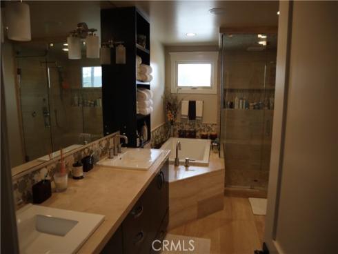 17132  Edgewater Lane  , Huntington Beach, CA