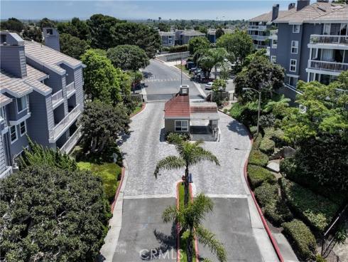 20191 Cape Coral 3-114 Lane, Huntington Beach, CA