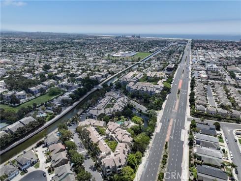 20191 Cape Coral 3-114 Lane, Huntington Beach, CA