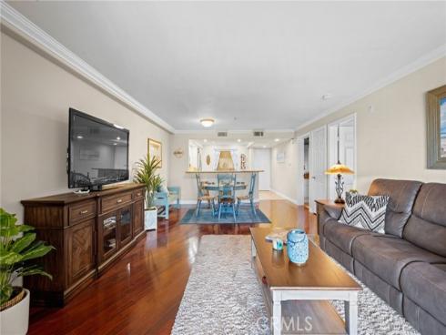200 Pacific Coast M-9 , Huntington Beach, CA