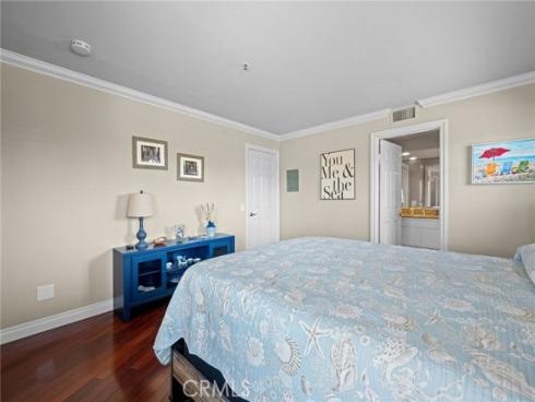 200 Pacific Coast M-9 , Huntington Beach, CA