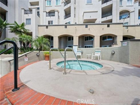 200 Pacific Coast M-9 , Huntington Beach, CA