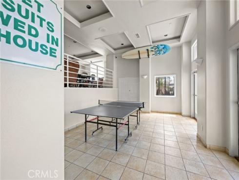 200 Pacific Coast M-9 , Huntington Beach, CA