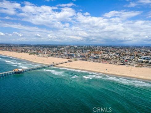 200 Pacific Coast M-9 , Huntington Beach, CA