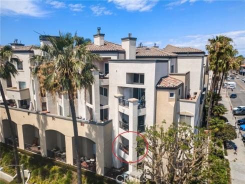 200  Pacific Coast  M-9 , Huntington Beach, CA